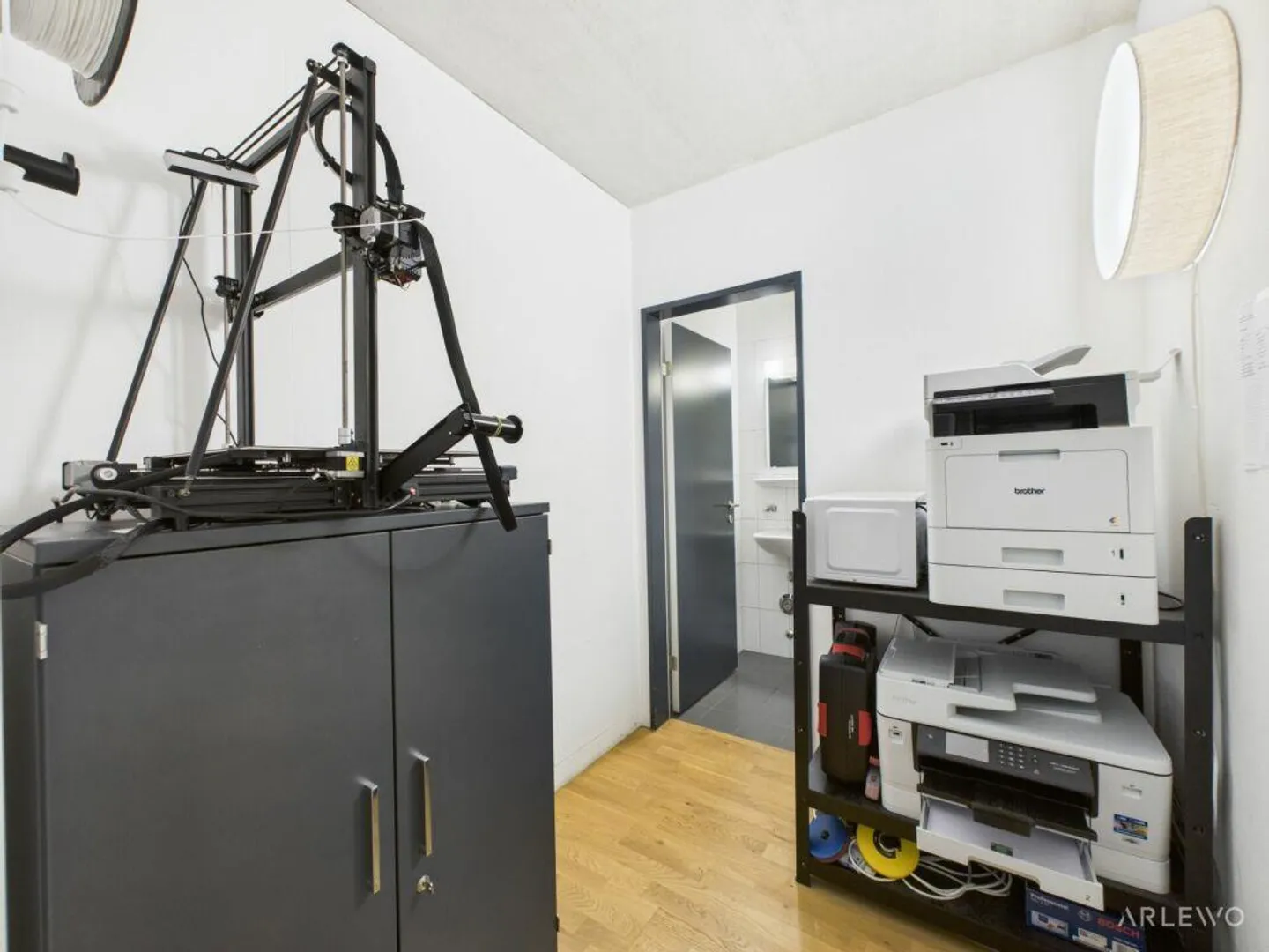 Repräsentative Dienstleistungsfläche an frequentierter Lage - Foto 10 von 11
