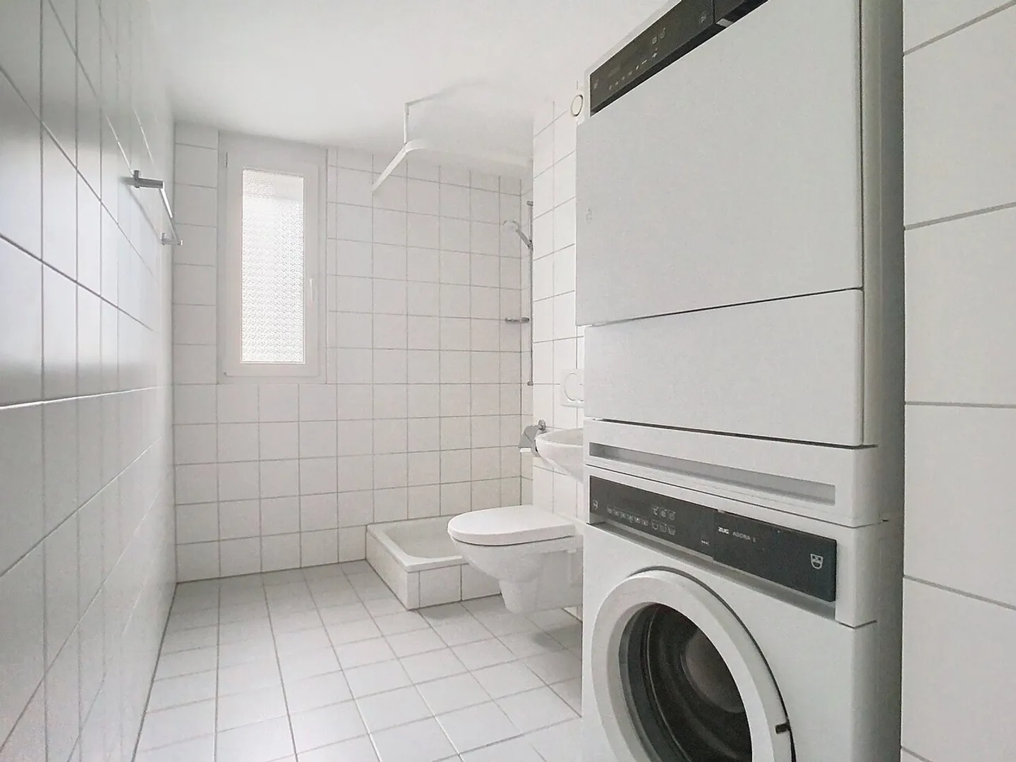 SYMPATHIQUE ! Logement de 2½ pièces - Photo 4 sur 9