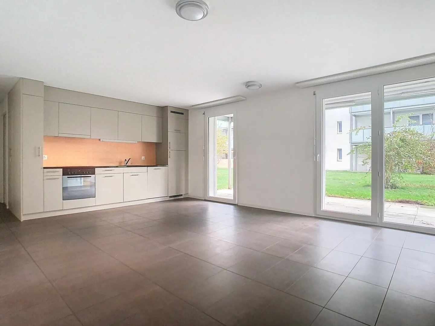 SYMPATHIQUE ! Logement de 2½ pièces - Photo 5 sur 9