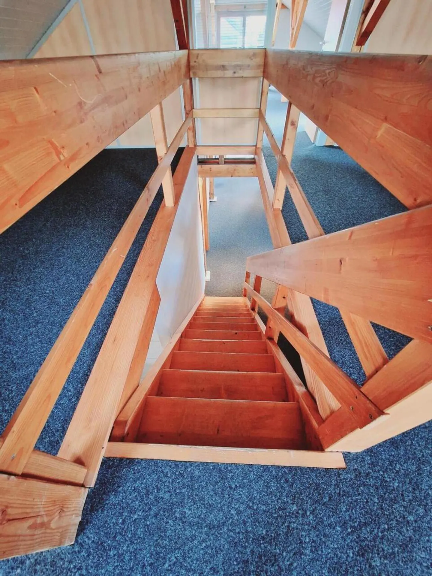 Modularer Verkaufsraum mit direktem Zugang zur A12 - Foto 11 von 13