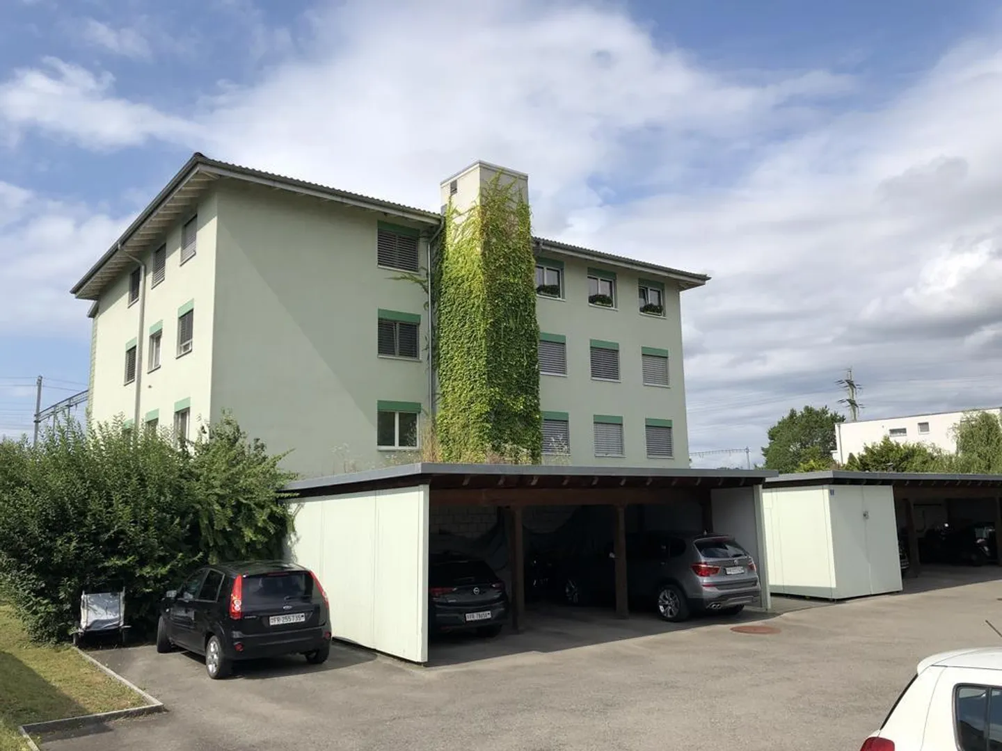 Geräumige Wohnung im Seeland - Foto 1 von 9