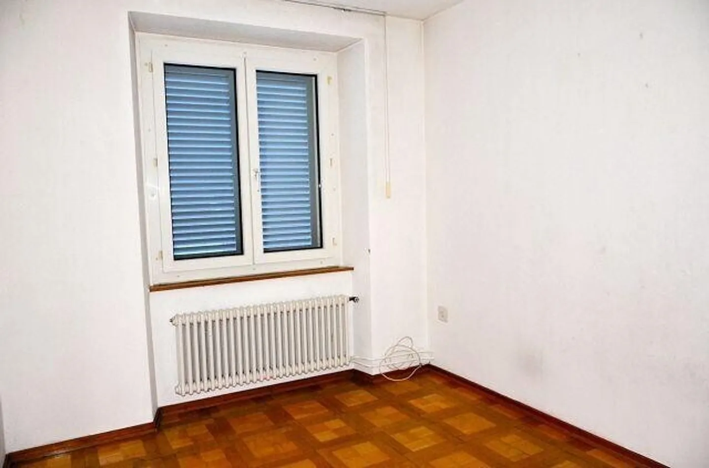 2 apartments of 4.5 rooms with 2 offices, garage/storage, 2 parking spaces and garden - Photo 9 of 13