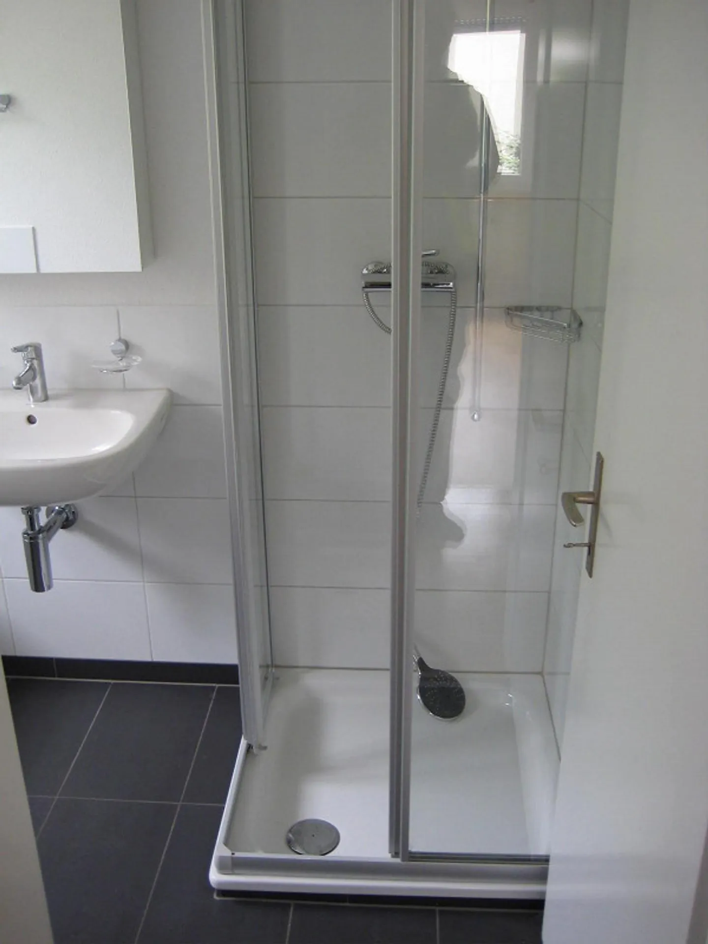 Appartement rénové charmant - Photo 11 sur 16