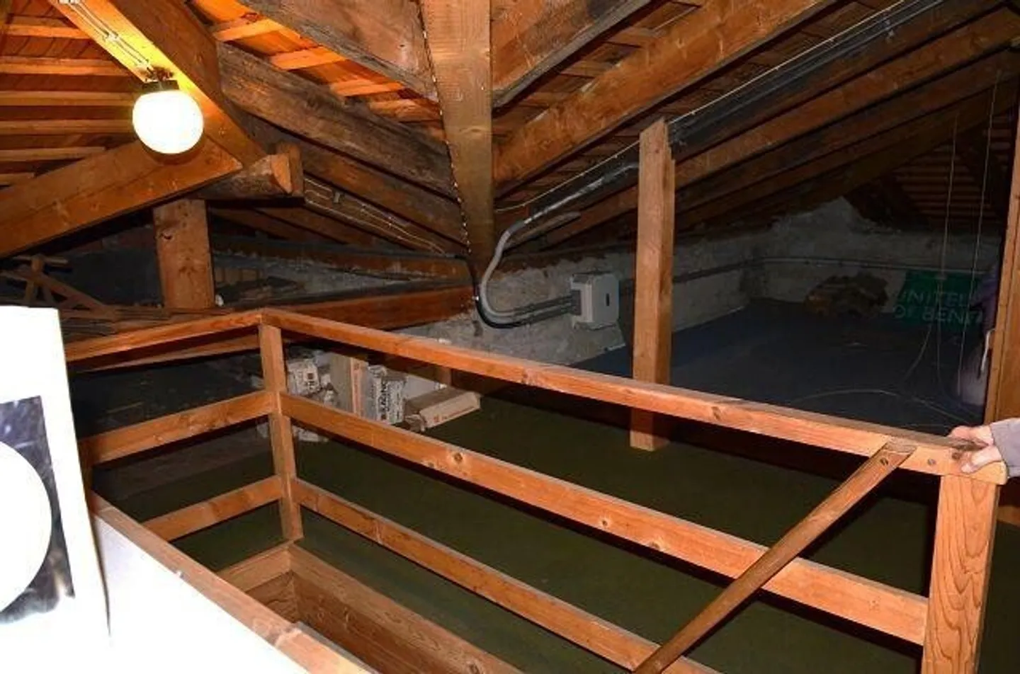 2 apartments of 4.5 rooms with 2 offices, garage/storage, 2 parking spaces and garden - Photo 13 of 13