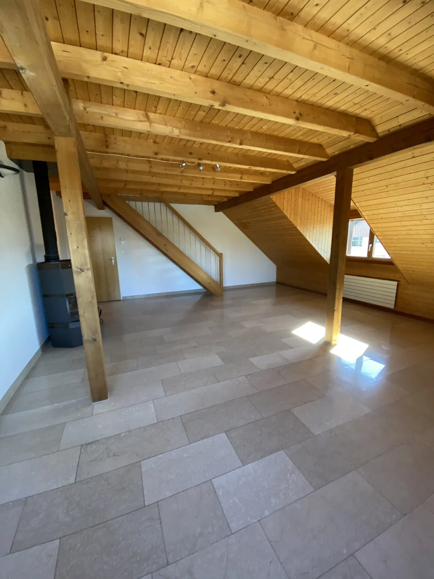 Charmant appartement 2.5 pièces - Photo 3 sur 7