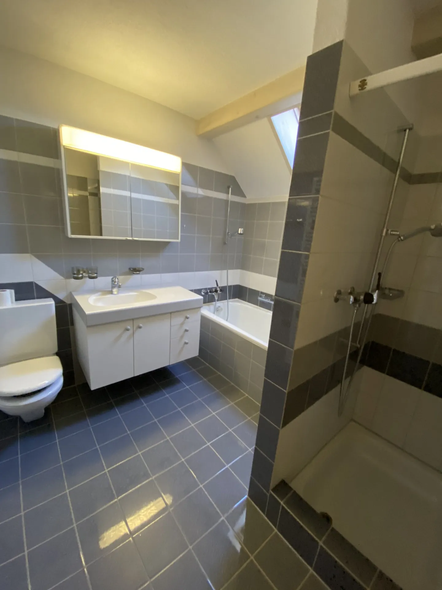 Charmant appartement 2.5 pièces - Photo 6 sur 7