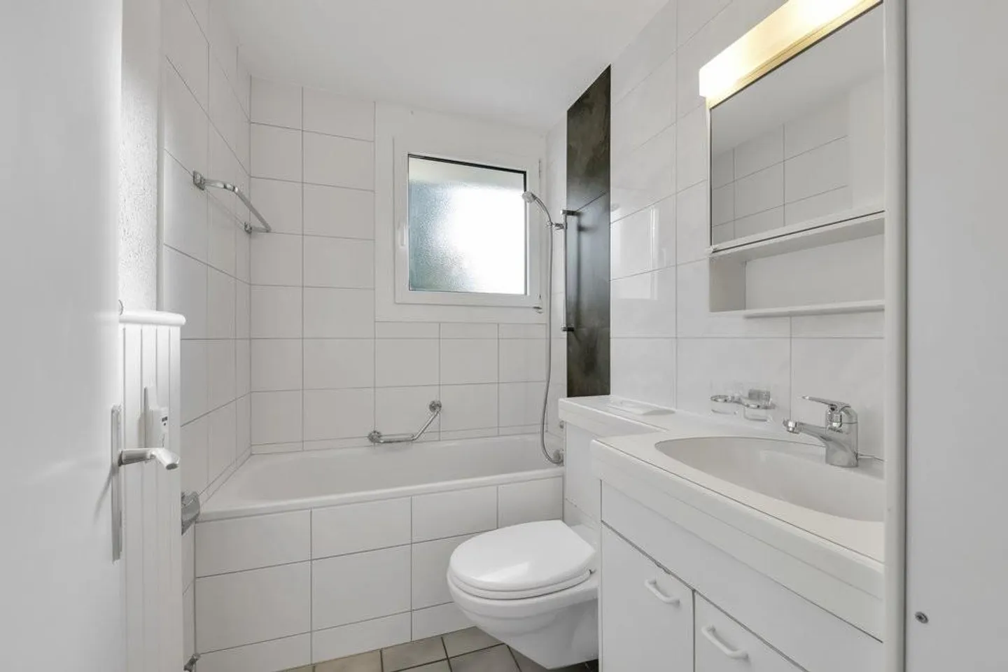 Great apartment, centrally located yet quiet - Photo 3 of 8