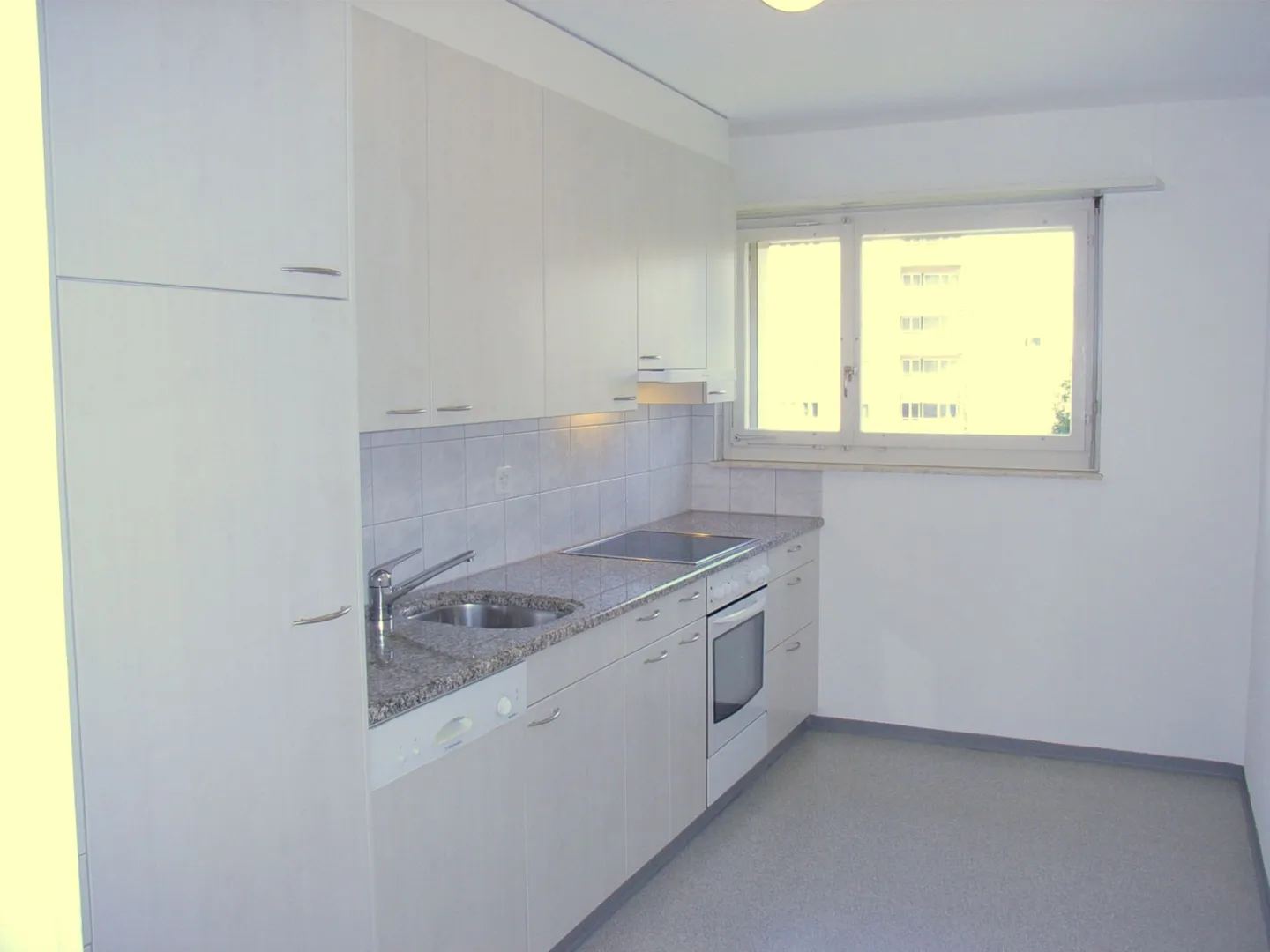 Belle, lumineuse appartement de 4 pièces - Photo 1 sur 16