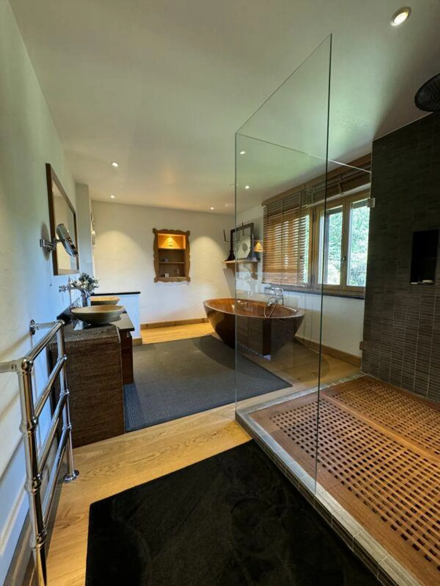 Appartamento 4.5 stanze in affitto a Rougemont - Foto 9 di 11