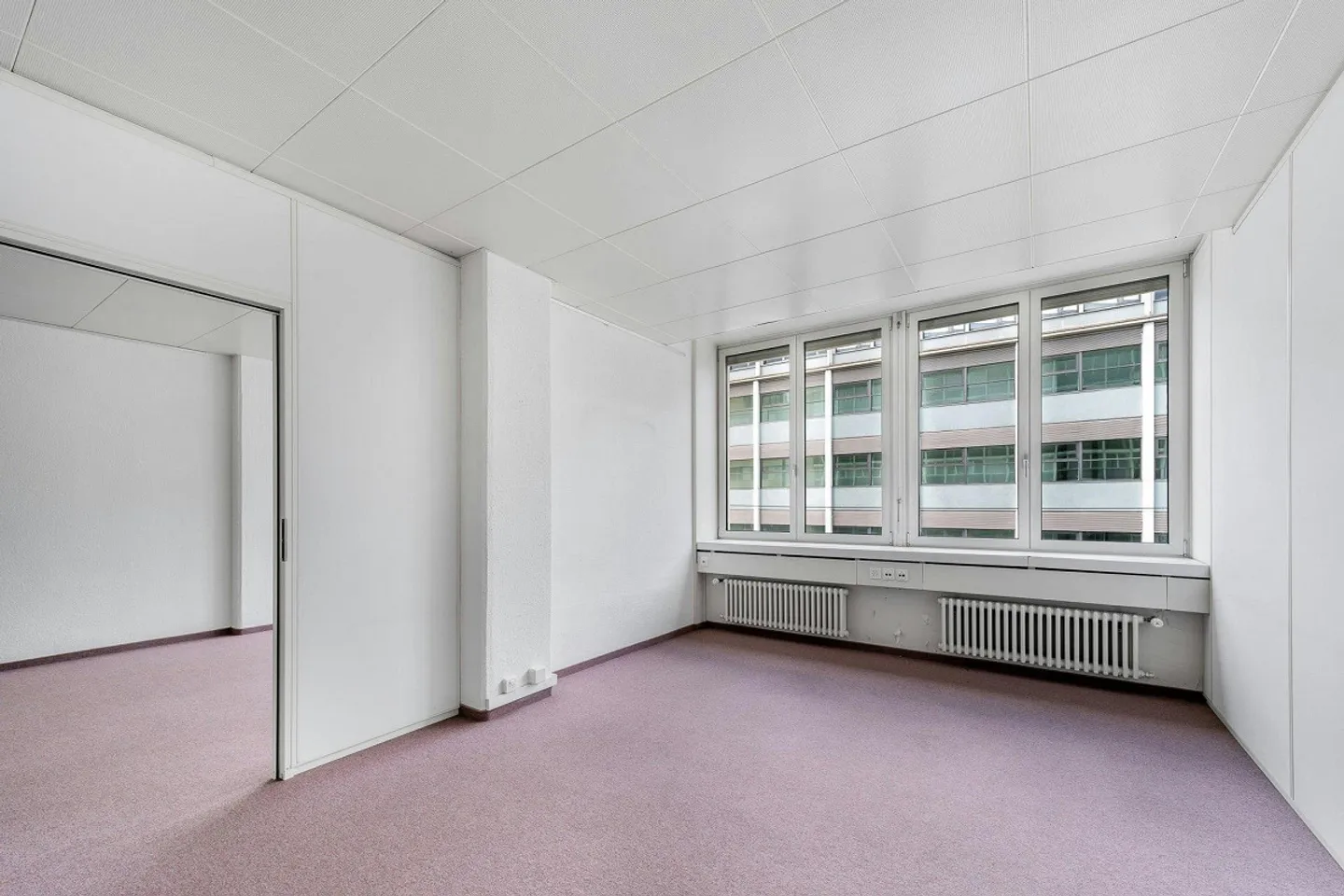 Spacious commercial/office space on the 1st floor in Zurich-Altstetten - Photo 5 of 13