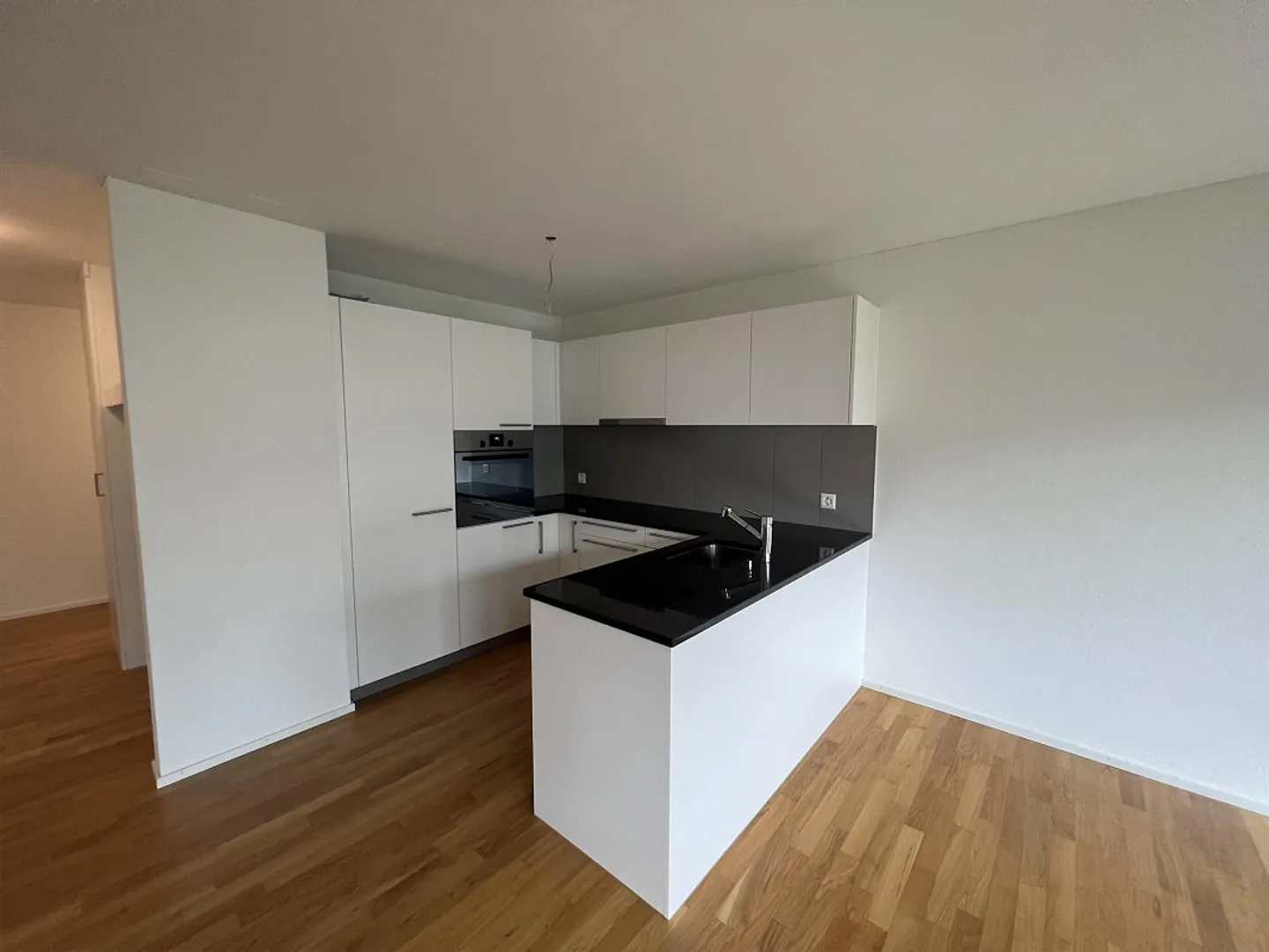 Charmante 2.5-Zimmerwohnung - Foto 2 von 6