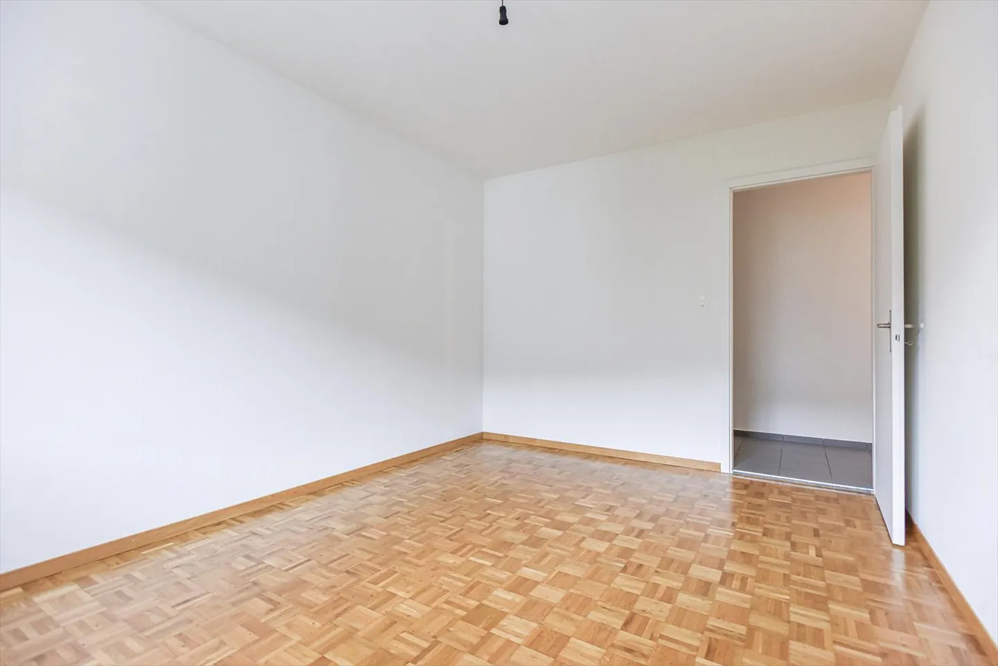 Beautiful apartment with balcony in Kriens - Photo 7 of 7