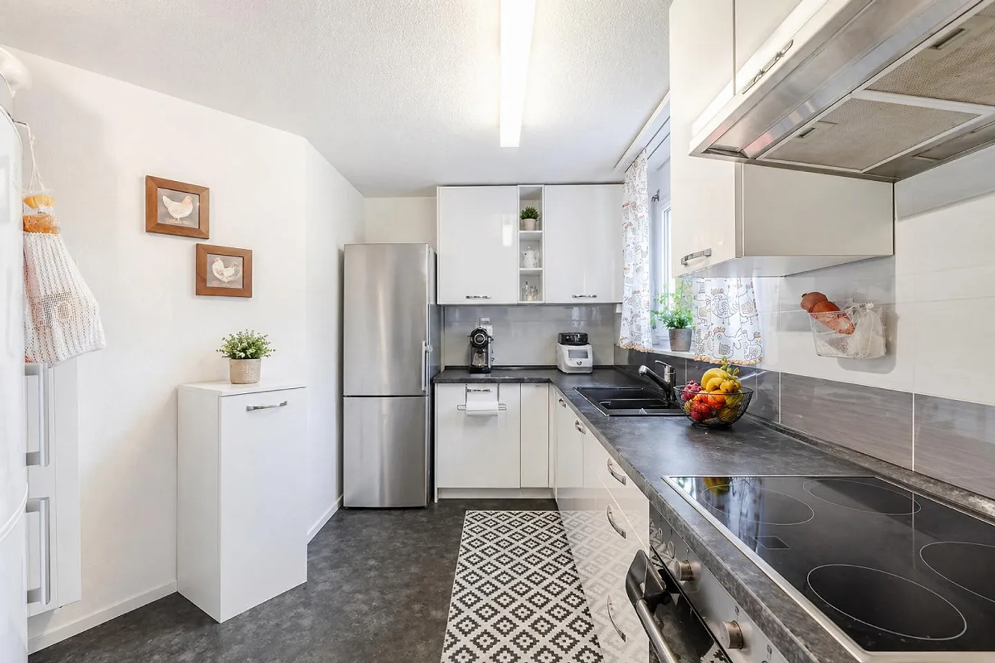 Light-flooded 4.5-room attic maisonette with underground parking space, S - Photo 2 of 17