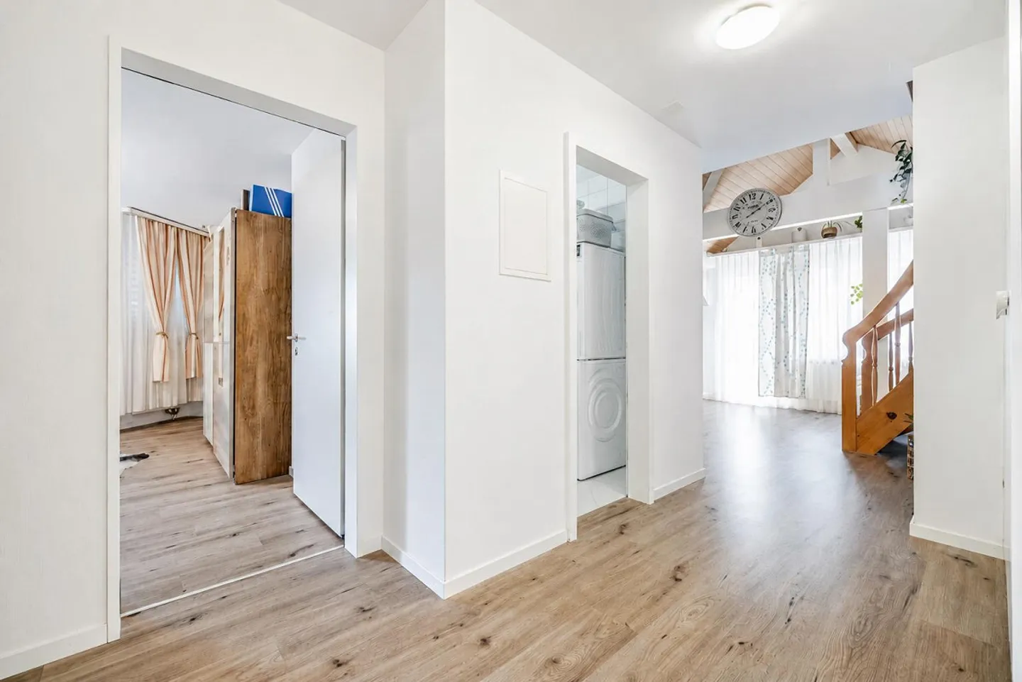 Light-flooded 4.5-room attic maisonette with underground parking space, S - Photo 11 of 17