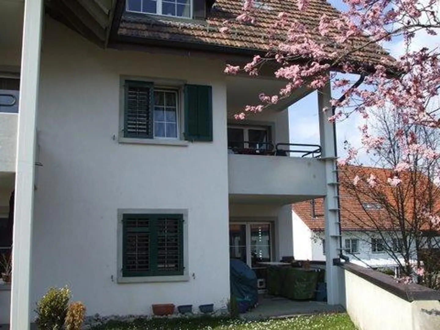 Appartamento 2.5 locali a Hagenbuch - Foto 1 di 6