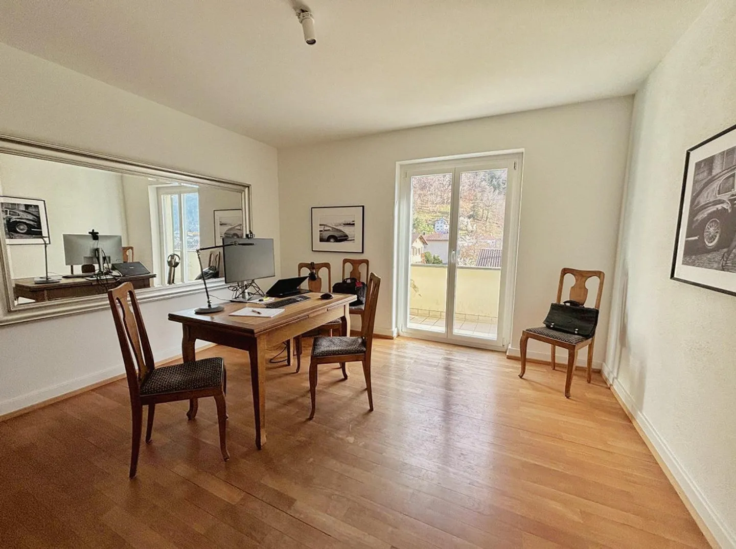 Appartement lumineux et calme de 4 pièces sur la Loestrasse - Photo 1 sur 7