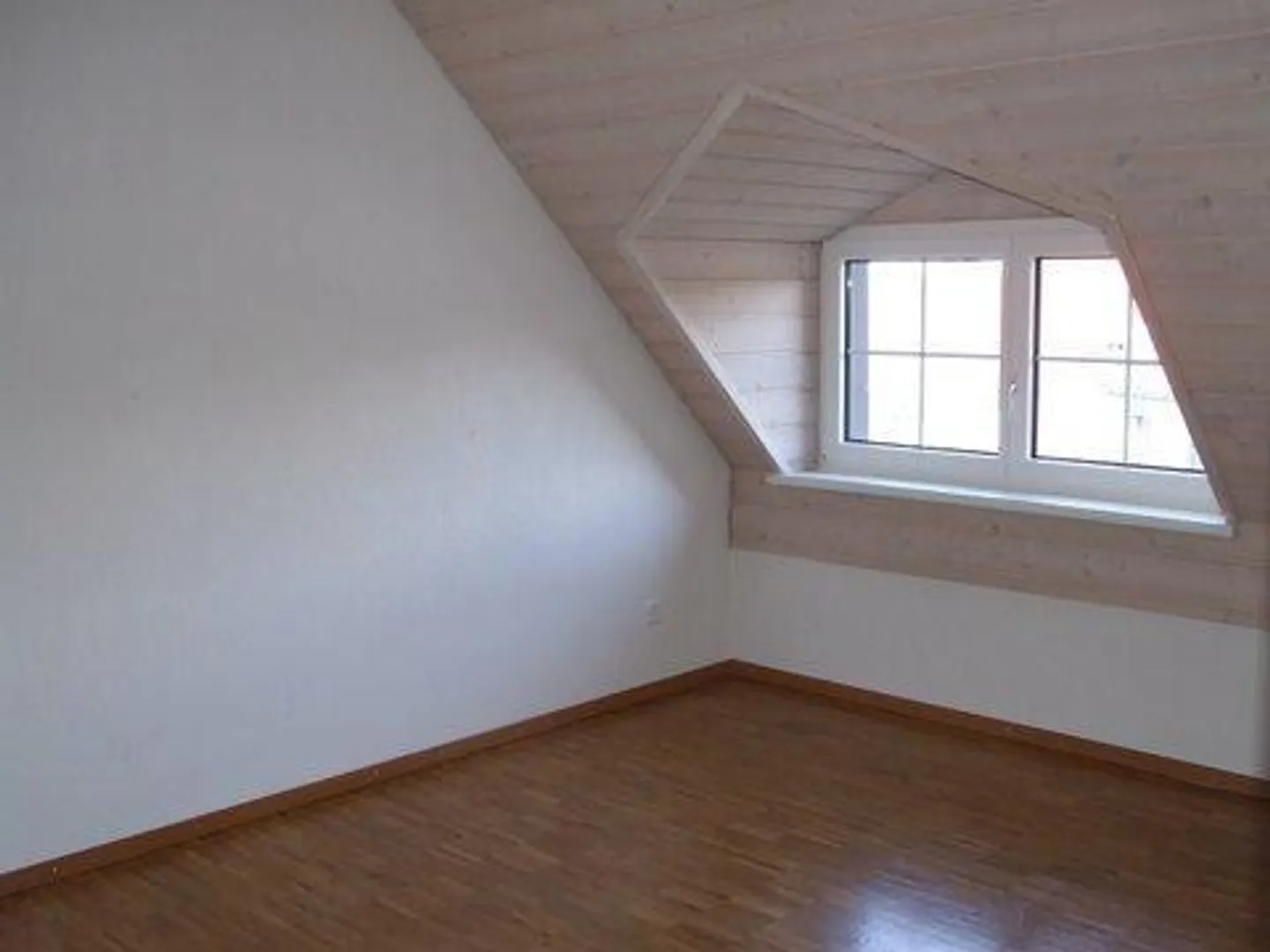 Appartamento 2.5 locali a Hagenbuch - Foto 4 di 6