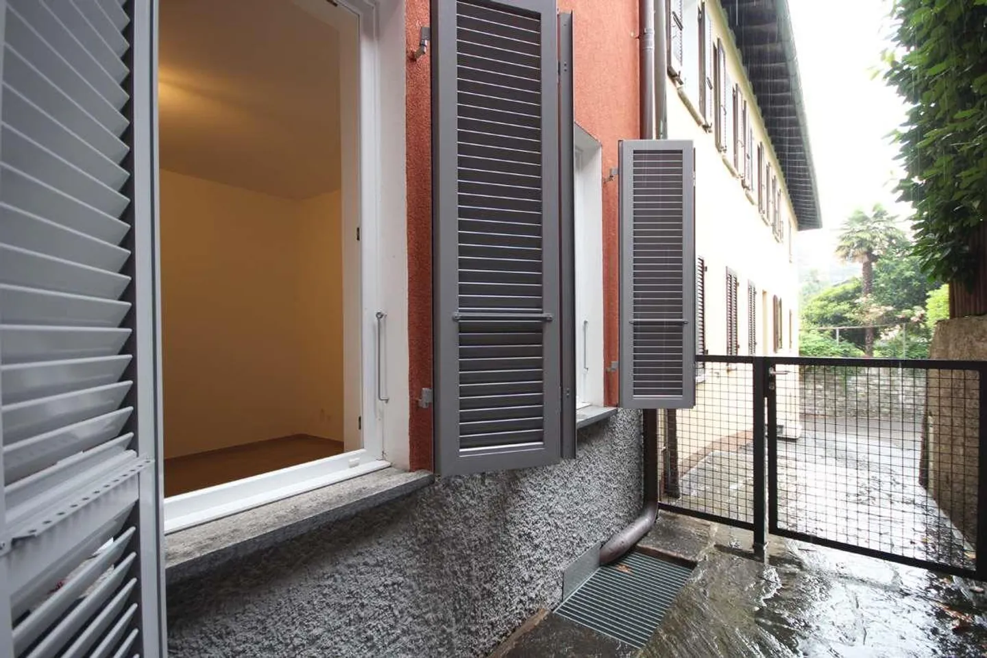 Balerna: 4-room renovated apartment with open view - Photo 4 of 10