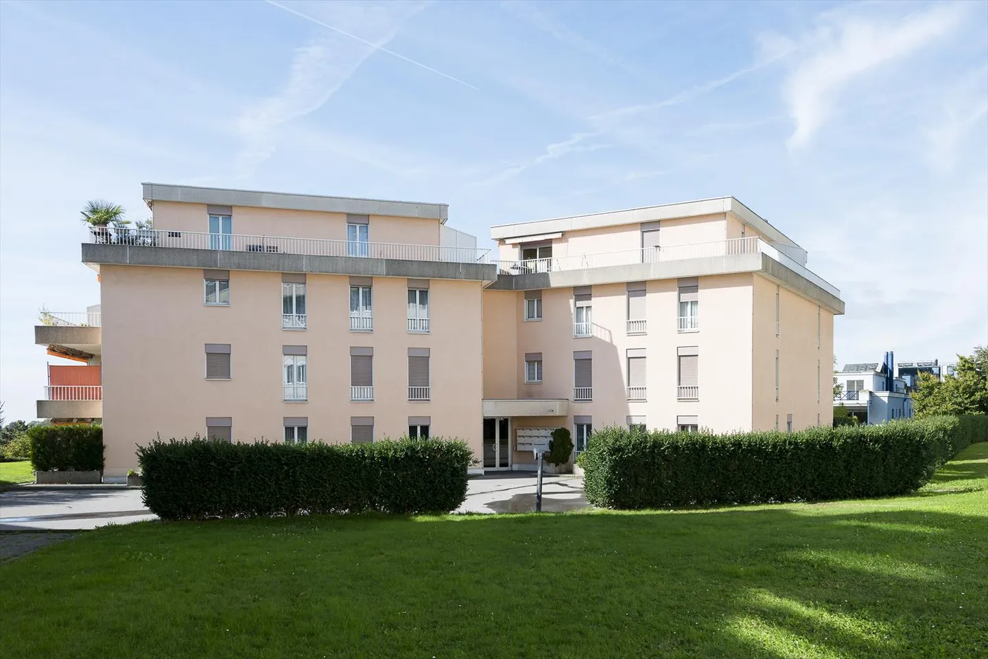 Appartement plein pied - Photo 2 sur 2