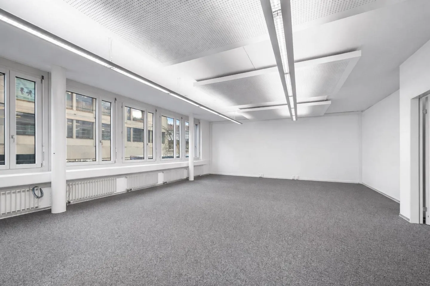 Your new company location directly at Winterthur train station! - Photo 4 of 8