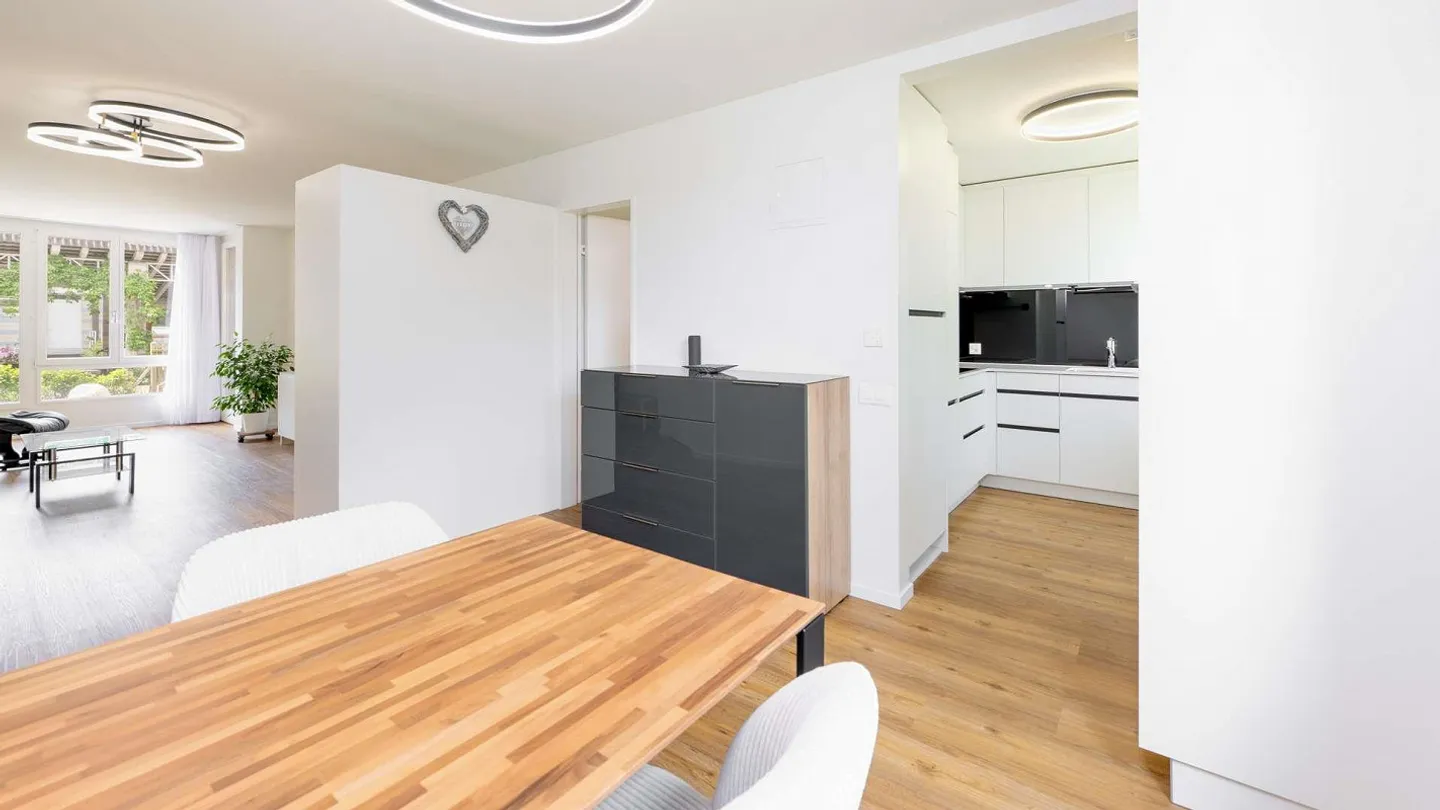 2.5 Room Apartment with Terrace and Garden - Photo 4 of 9