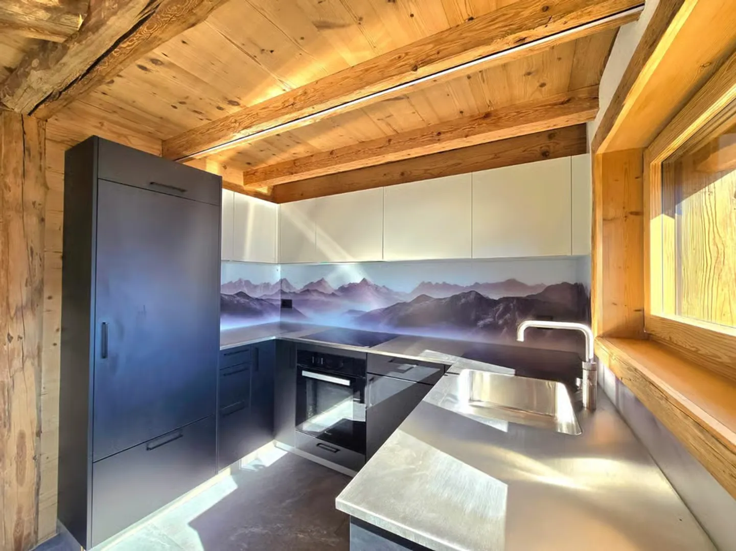 Stunning renovated barn in Mase with terraces, view and parking space (Val d'Hére) - Photo 3 of 13
