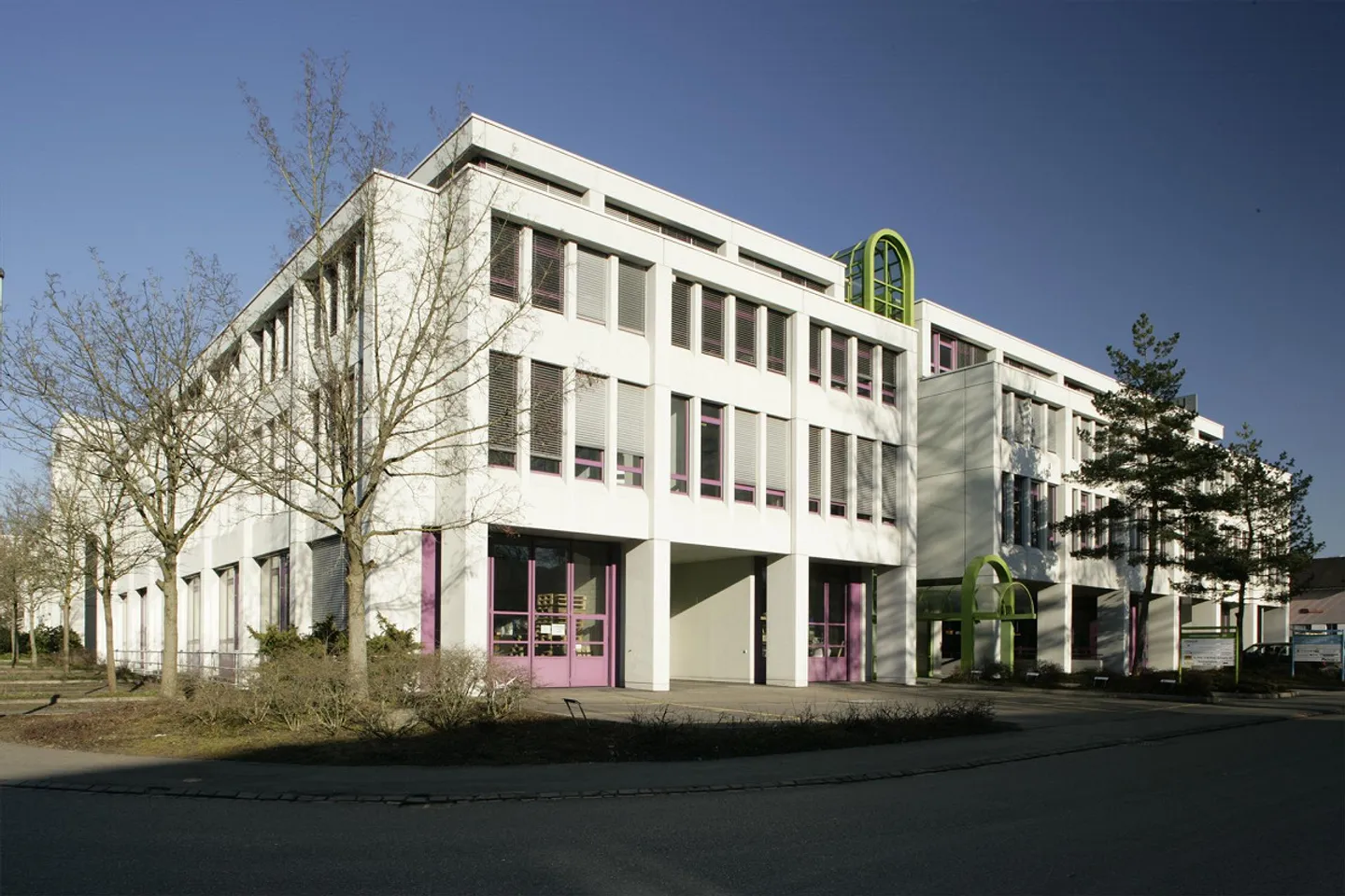 Ready-to-move-in and developed office space for CHF 90.00/m²/year - Photo 13 of 13