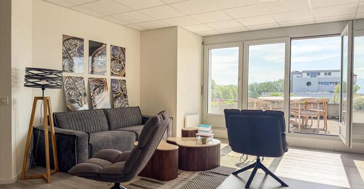 Office space for rent - Photo 3 of 6