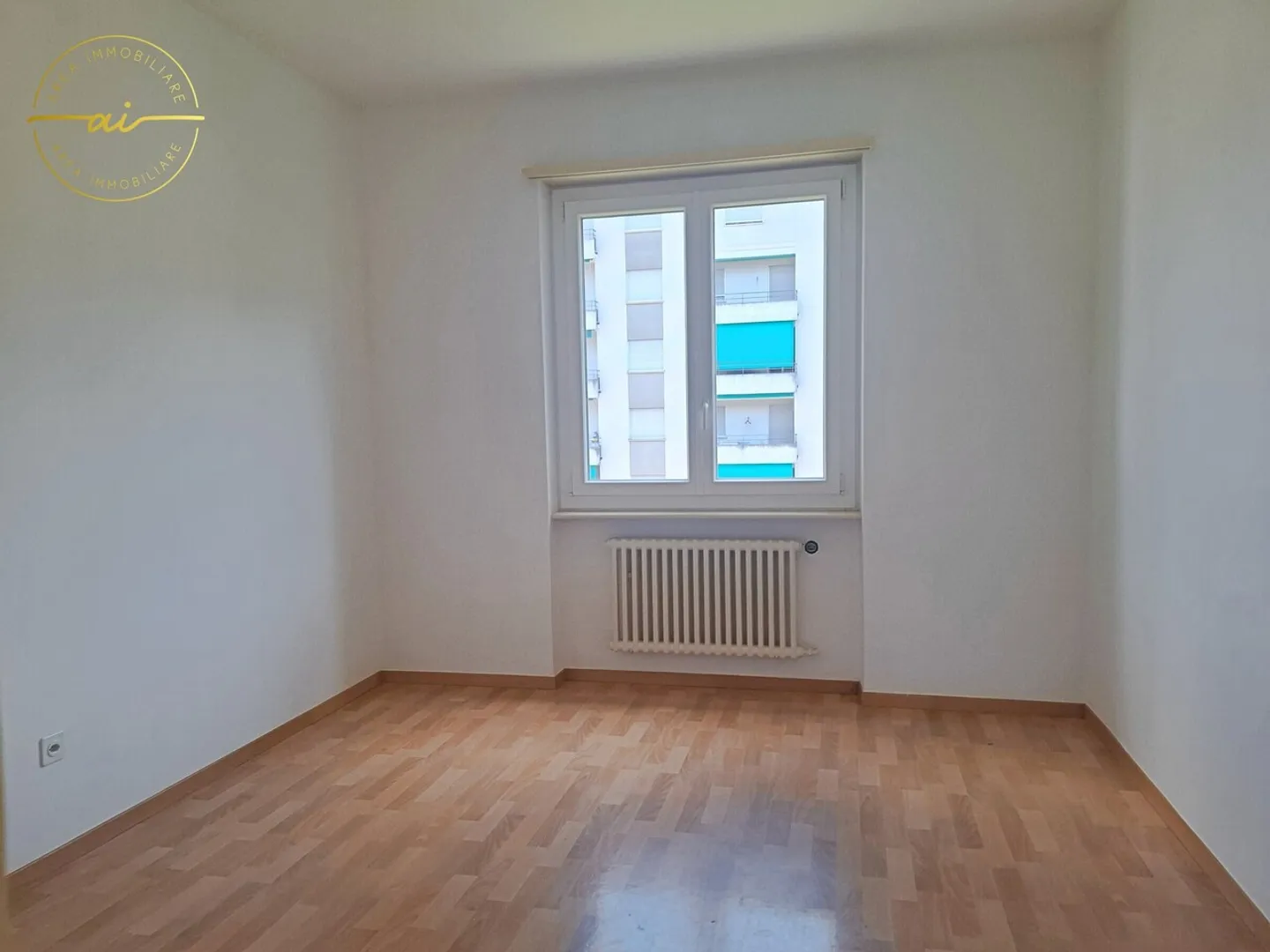3.5-ZIMMER-WOHNUNG MIT DOPPELTEM BALKON - Foto 3 von 9