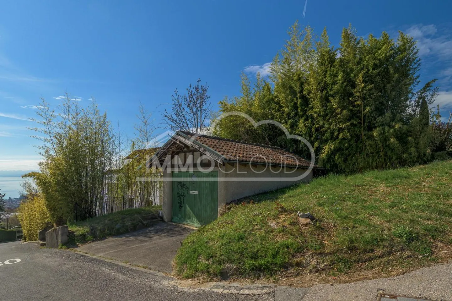 Garage con appezzamento privato - Foto 3 di 10