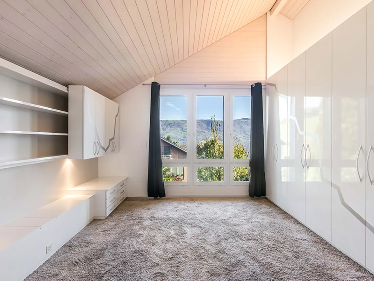 CHERRYWAY HOUSE | Immensee - Photo 8 of 12