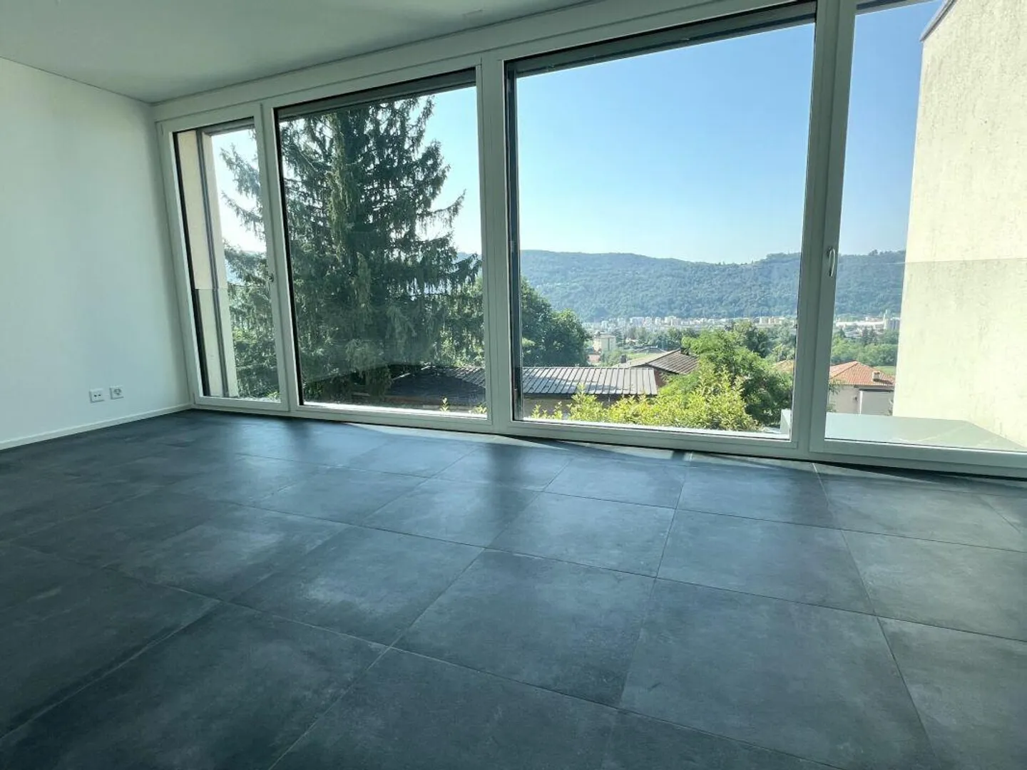 Nouvelle et moderne maison mitoyenne - Résidence Le Fontanelle - Photo 3 sur 11