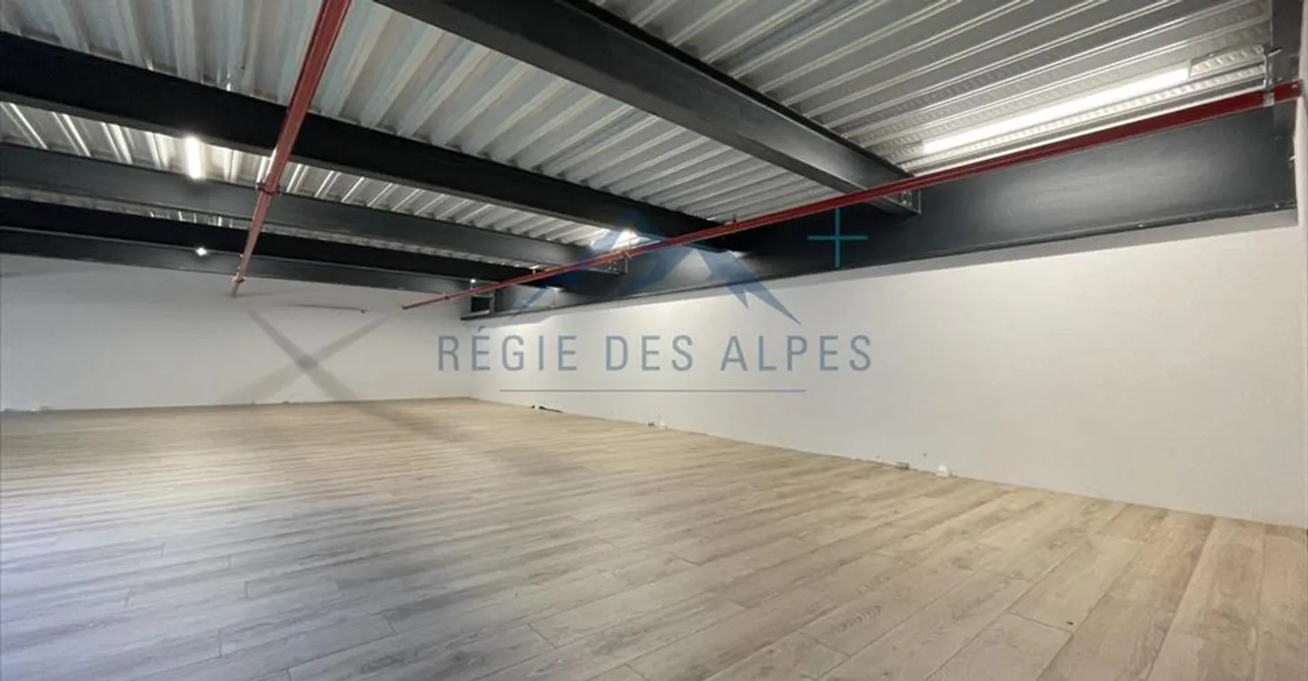 Bureau à louer - Photo 2 sur 6