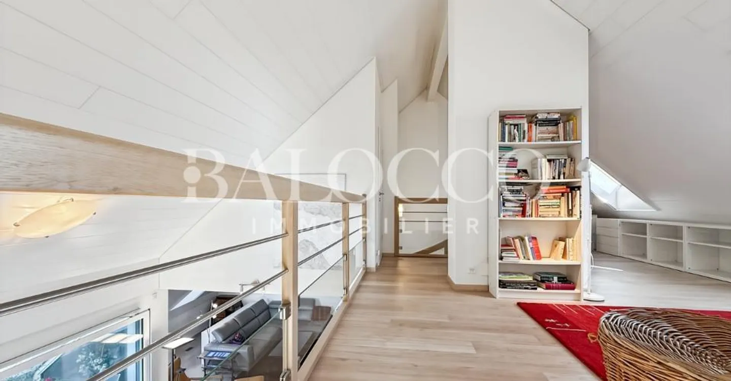 Très beau duplex familiale de 6,5 pièces - Photo 3 of 7
