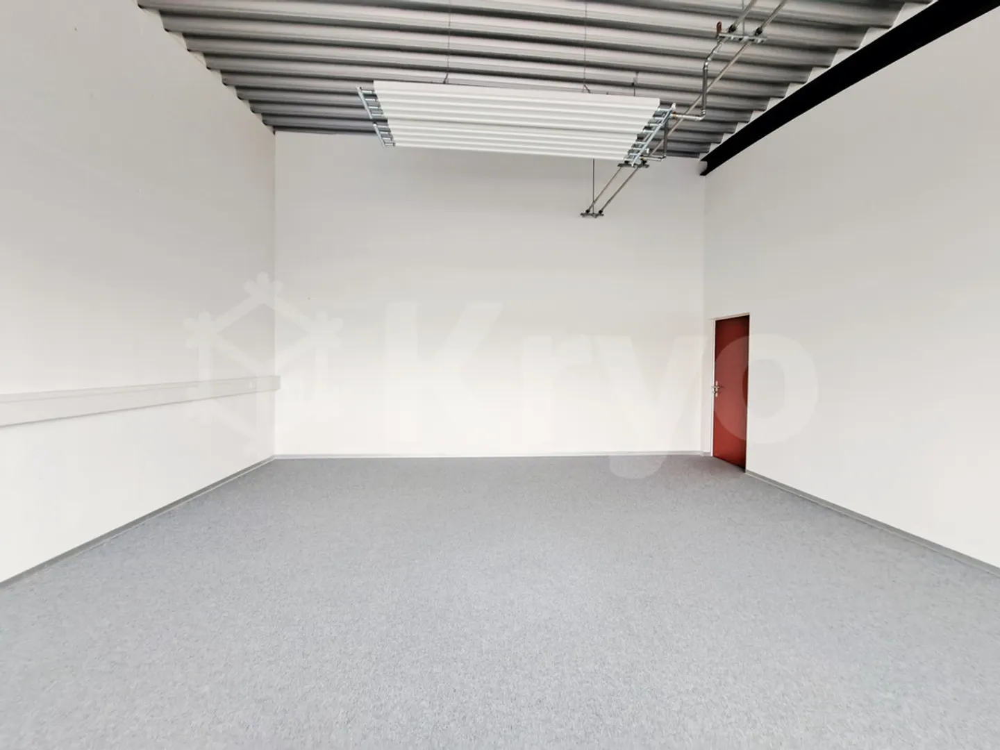 DUCATS 40 B, Commercial premises in a high-traffic area - Photo 5 of 6