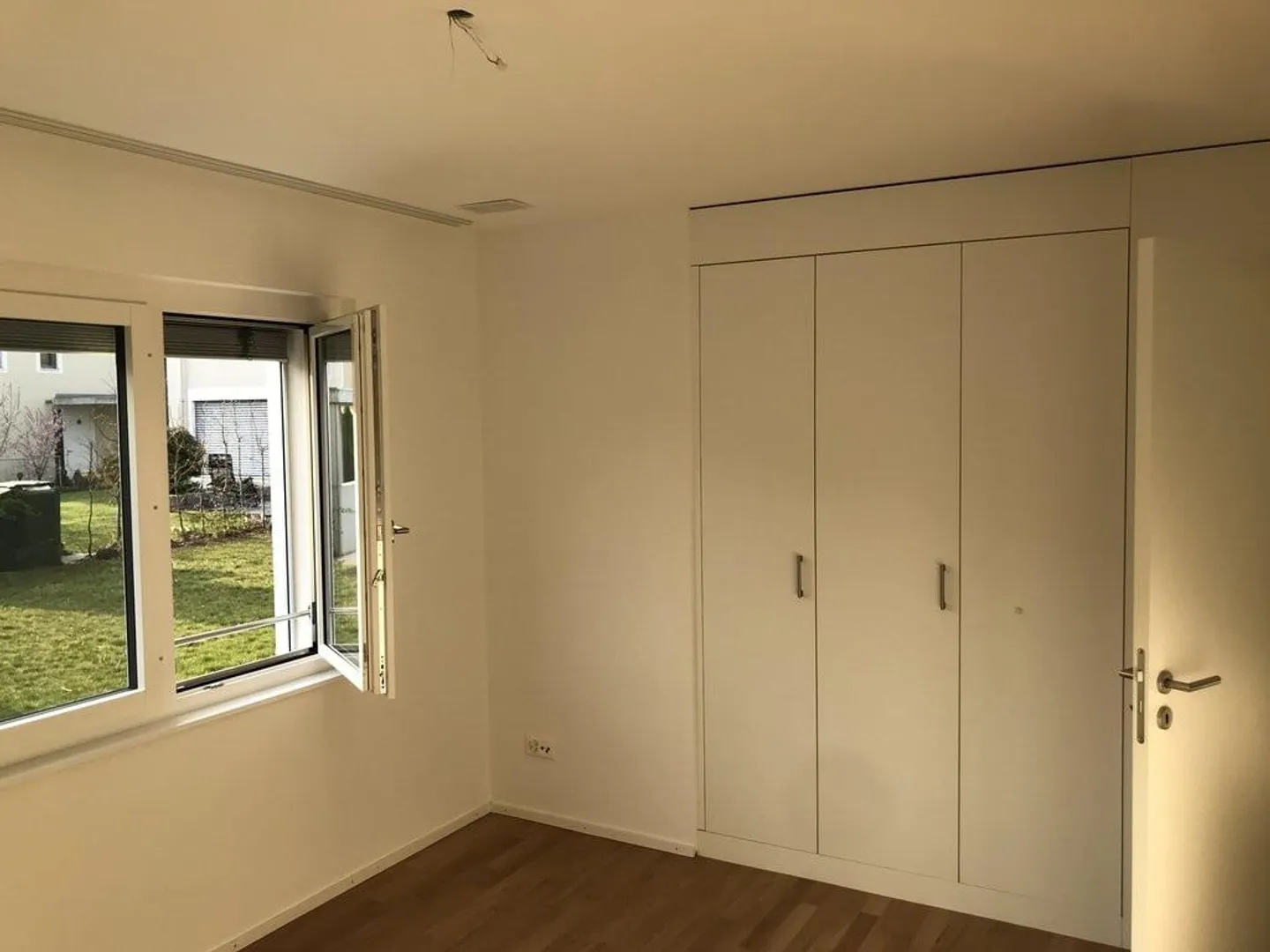 Appartamento elegante di 2,5 stanze con terrazza - Foto 7 di 9