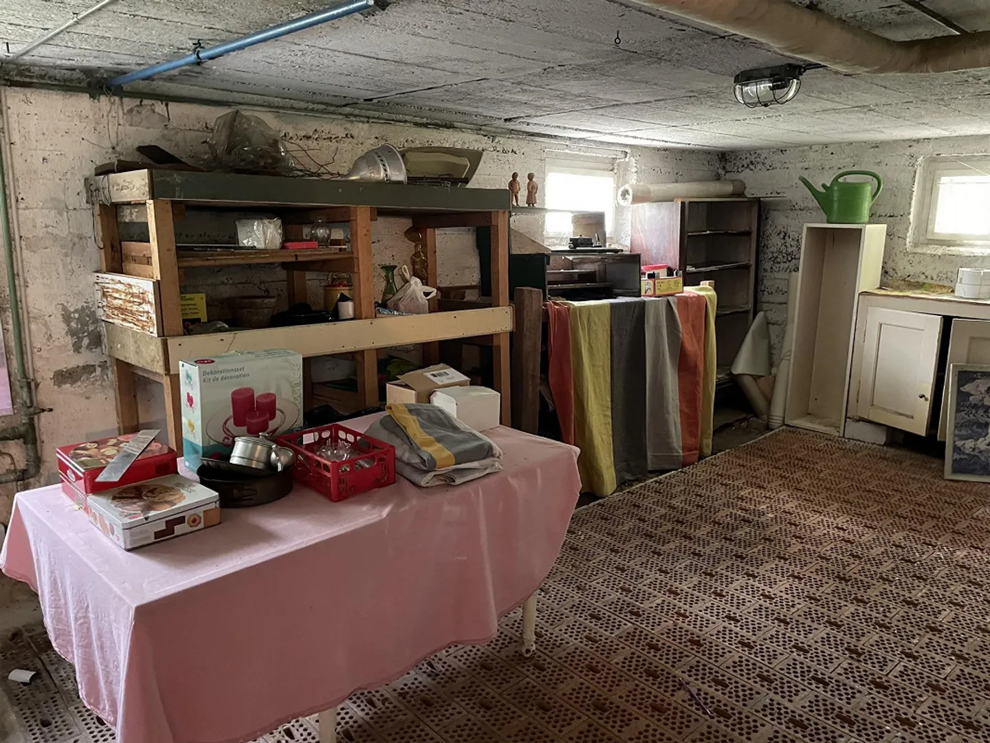 Maison dans un endroit calme à rénover - Photo 16 sur 21