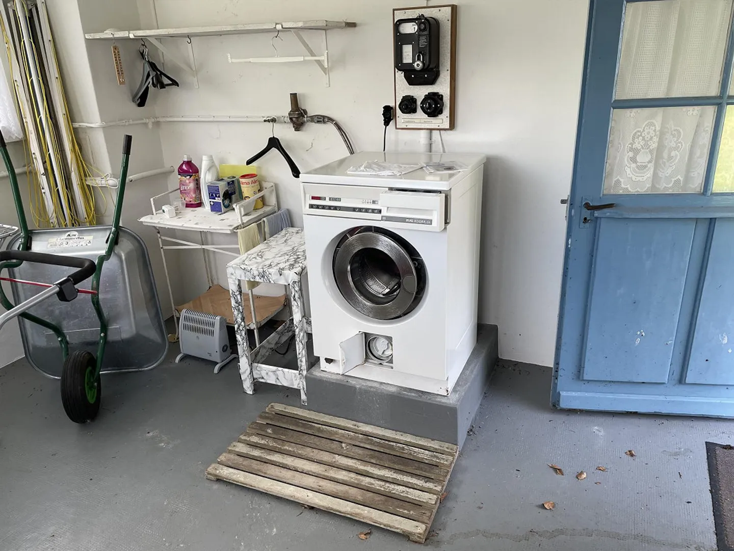 Maison dans un endroit calme à rénover - Photo 17 sur 21