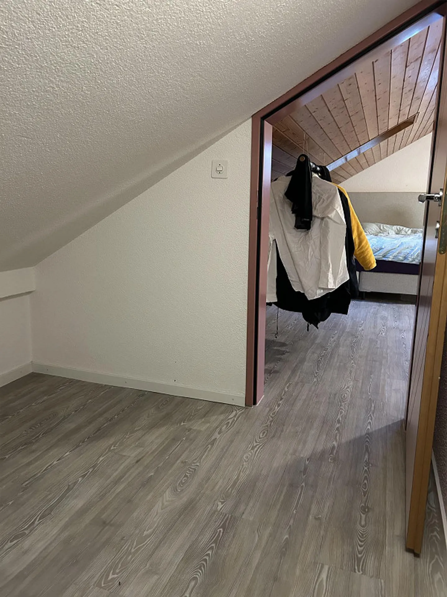 1.5-Zimmer-Dachwohnung - Foto 7 von 11