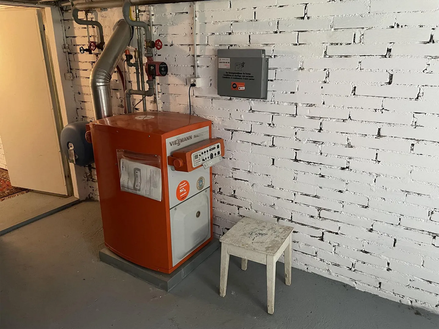 Maison dans un endroit calme à rénover - Photo 15 sur 21