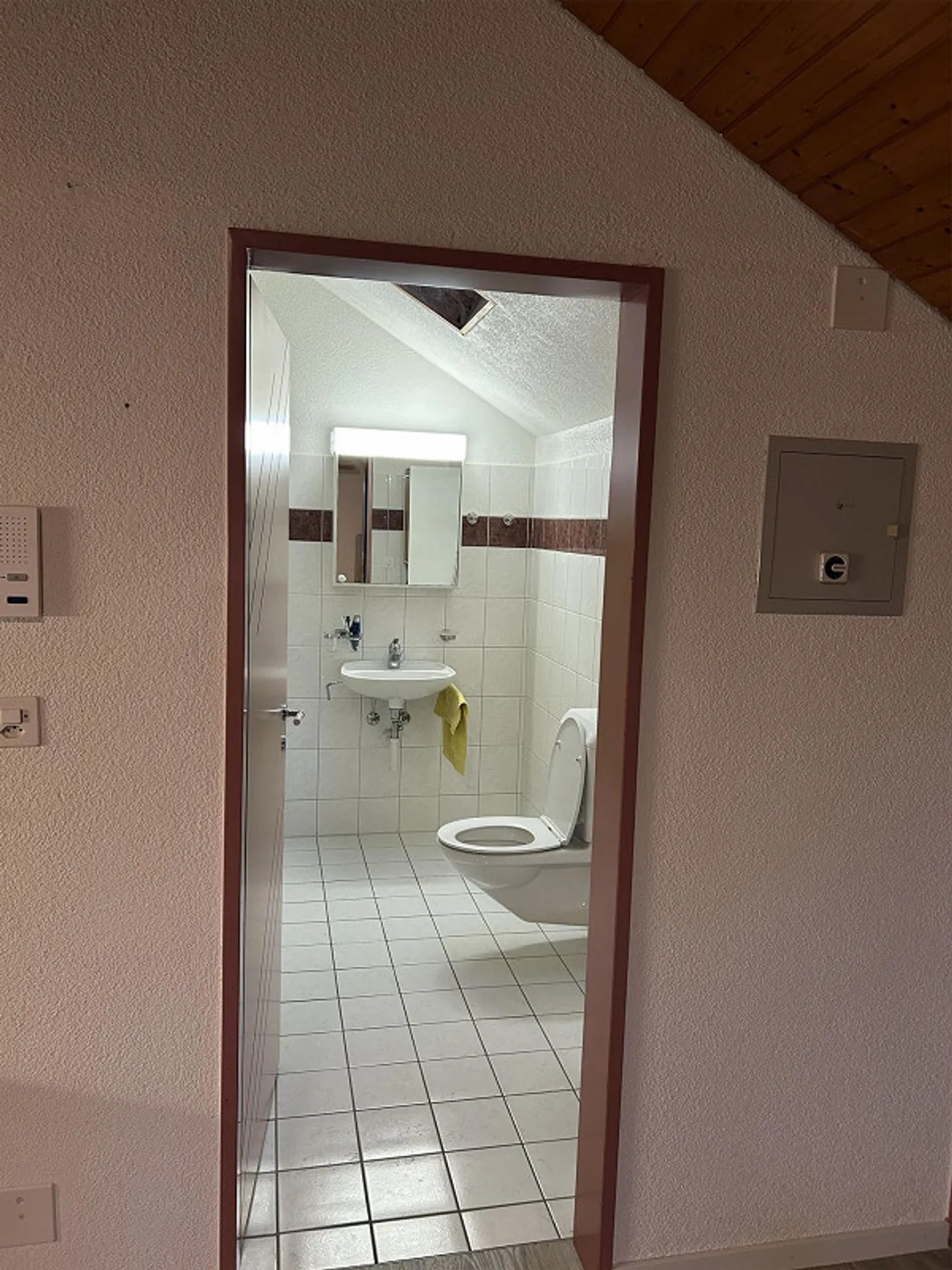 1.5-Zimmer-Dachwohnung - Foto 8 von 11