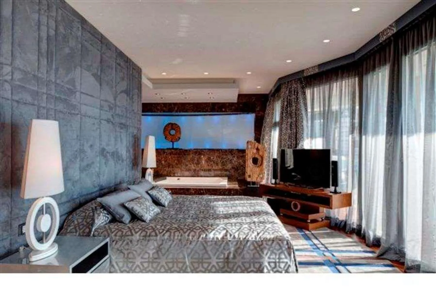 Réf. 2676 Aldesago magnifique penthouse duplex - Photo 7 sur 12