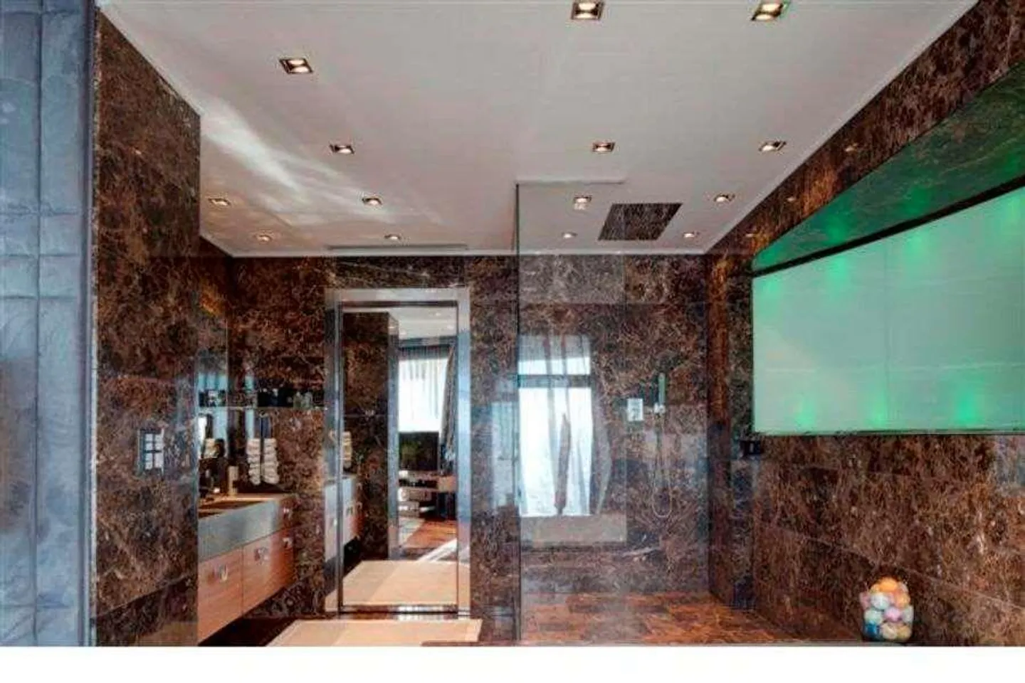 Réf. 2676 Aldesago magnifique penthouse duplex - Photo 11 sur 12