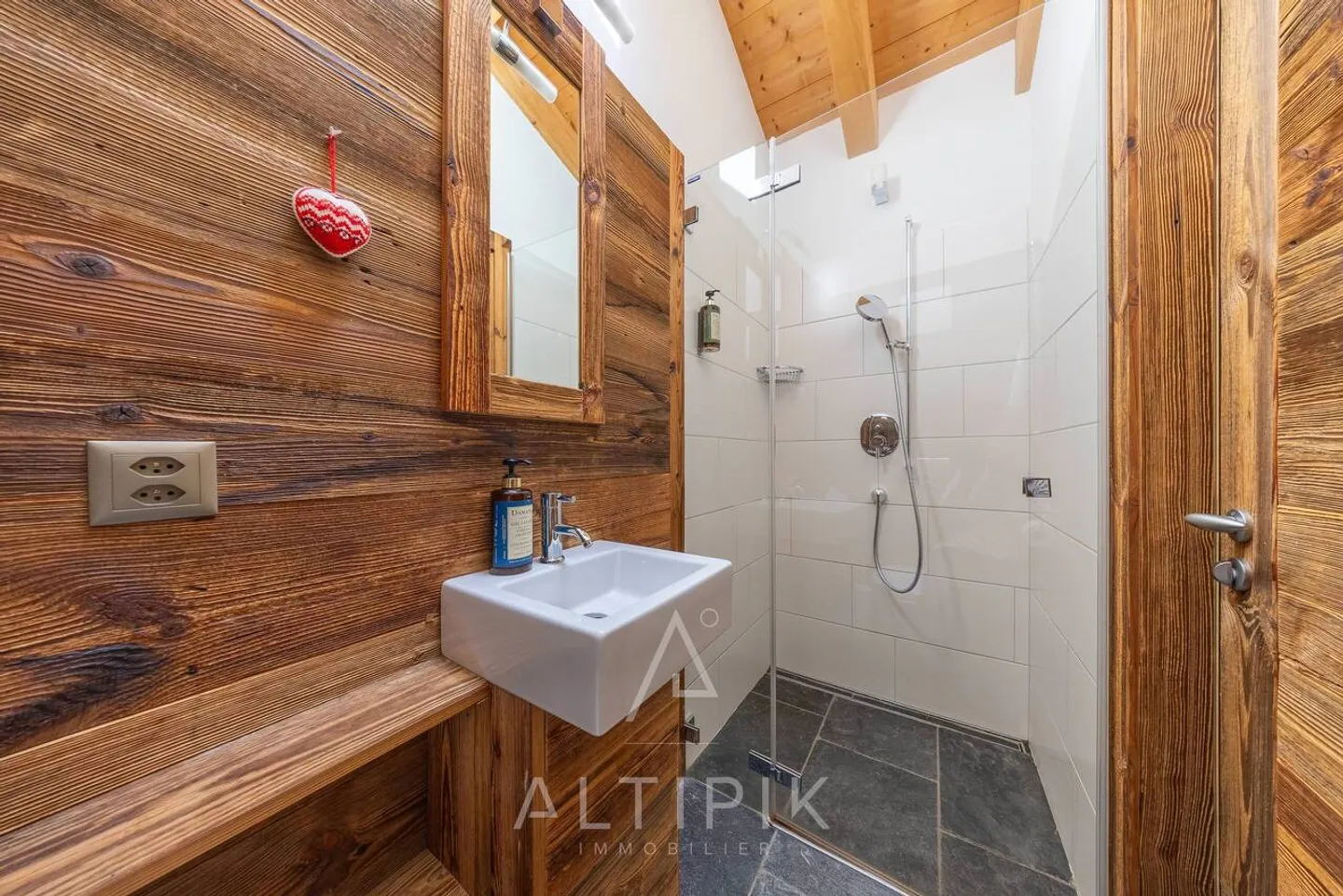 Penthouse 4 Bedrooms - in the Heart of the Resort - Photo 9 of 12