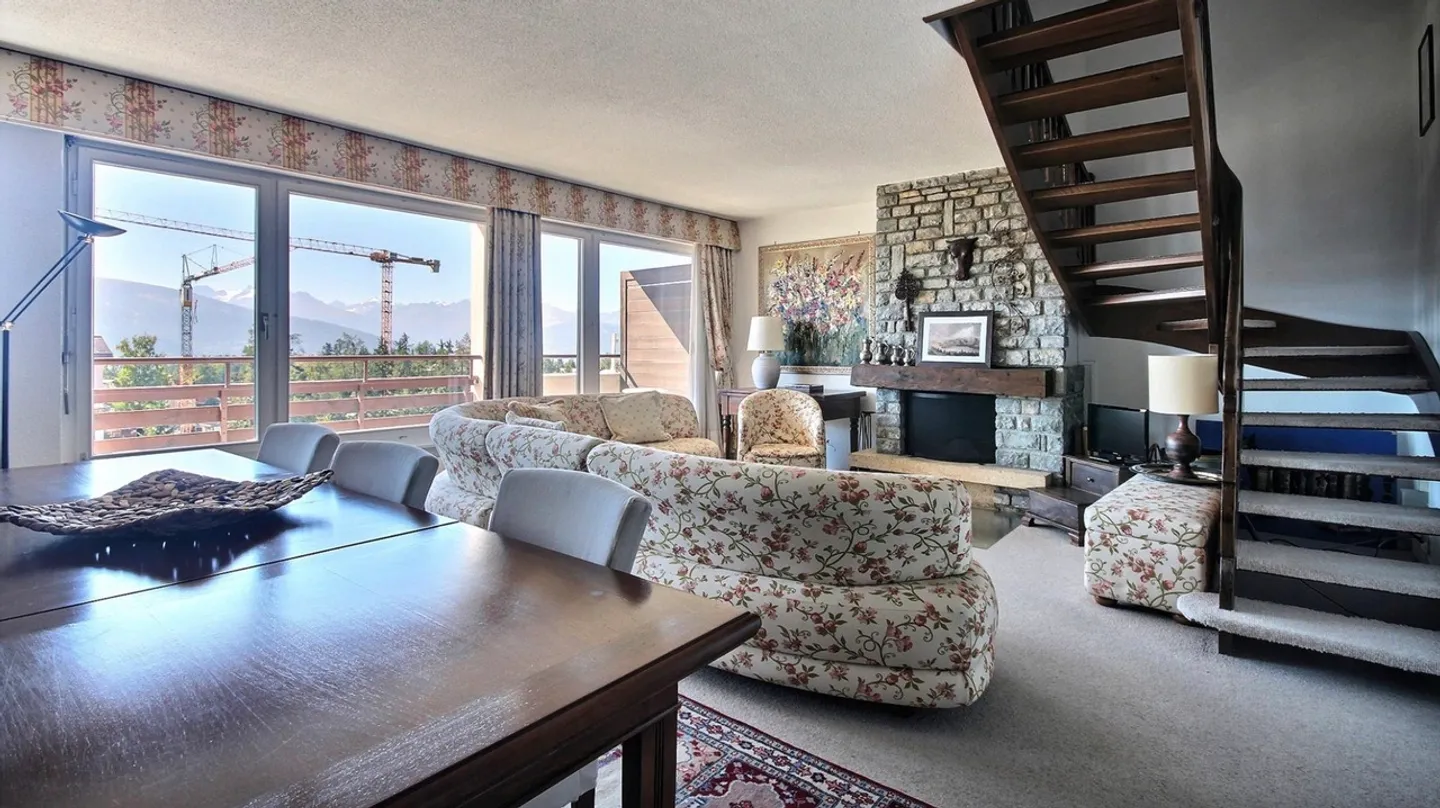 Rare Attic Duplex in the Heart of Crans-Montana - Photo 3 of 12