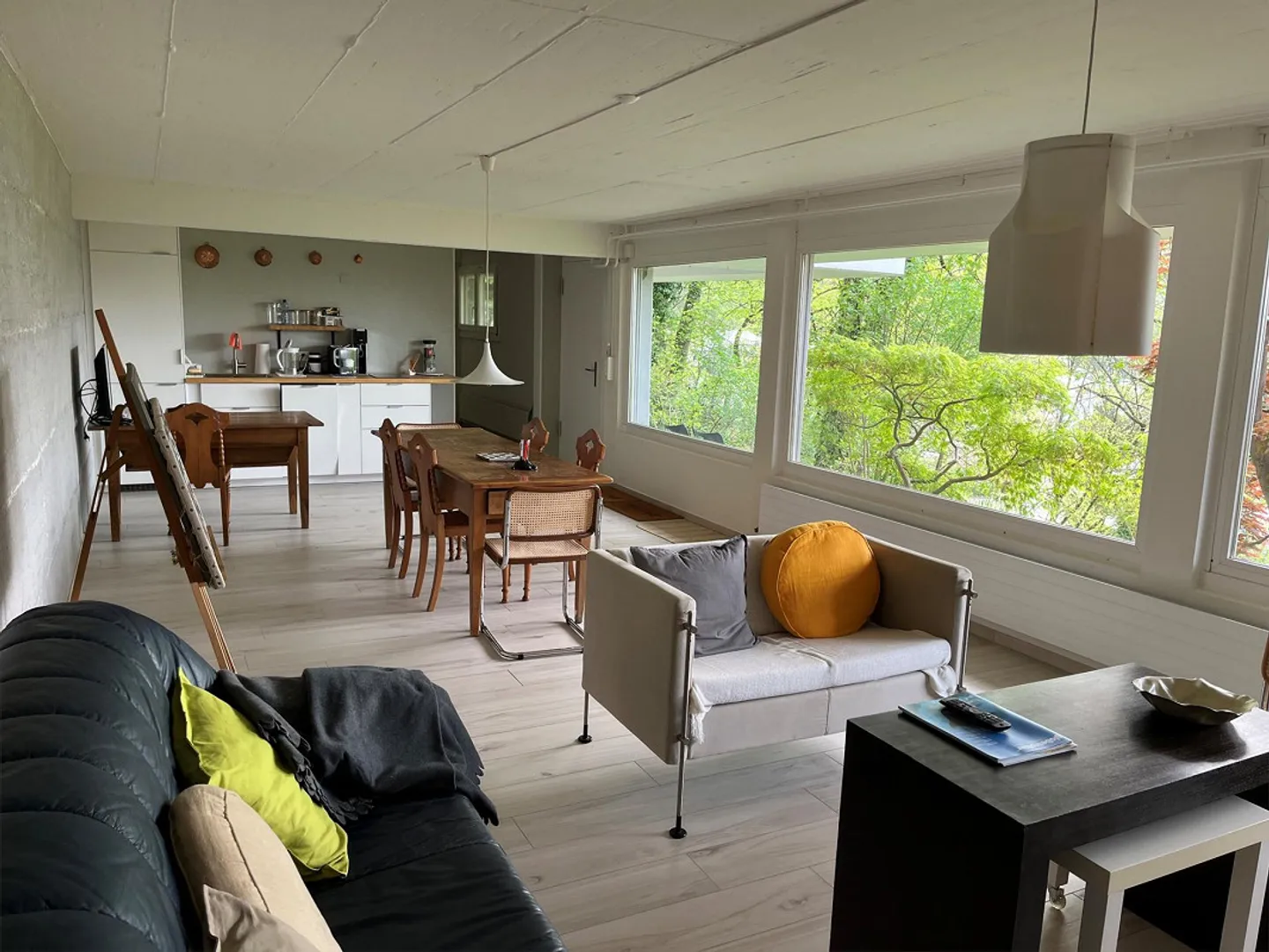 Appartement meublé, lumineux et calme de 2,5 pièces - Photo 3 sur 8