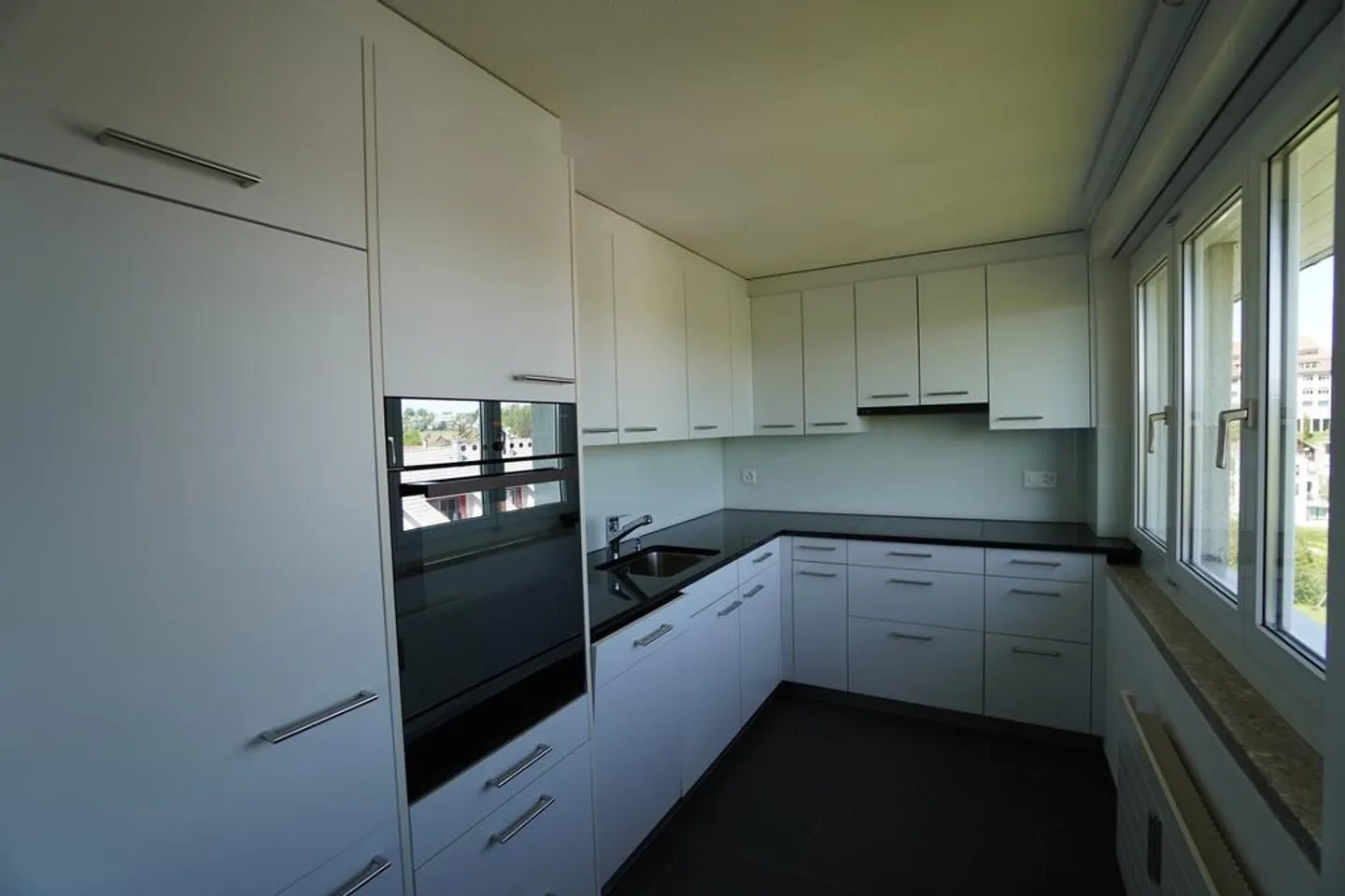 Appartamento 4.5 stanze in posizione tranquilla - dal 1 febbraio 2026 - Foto 2 di 12