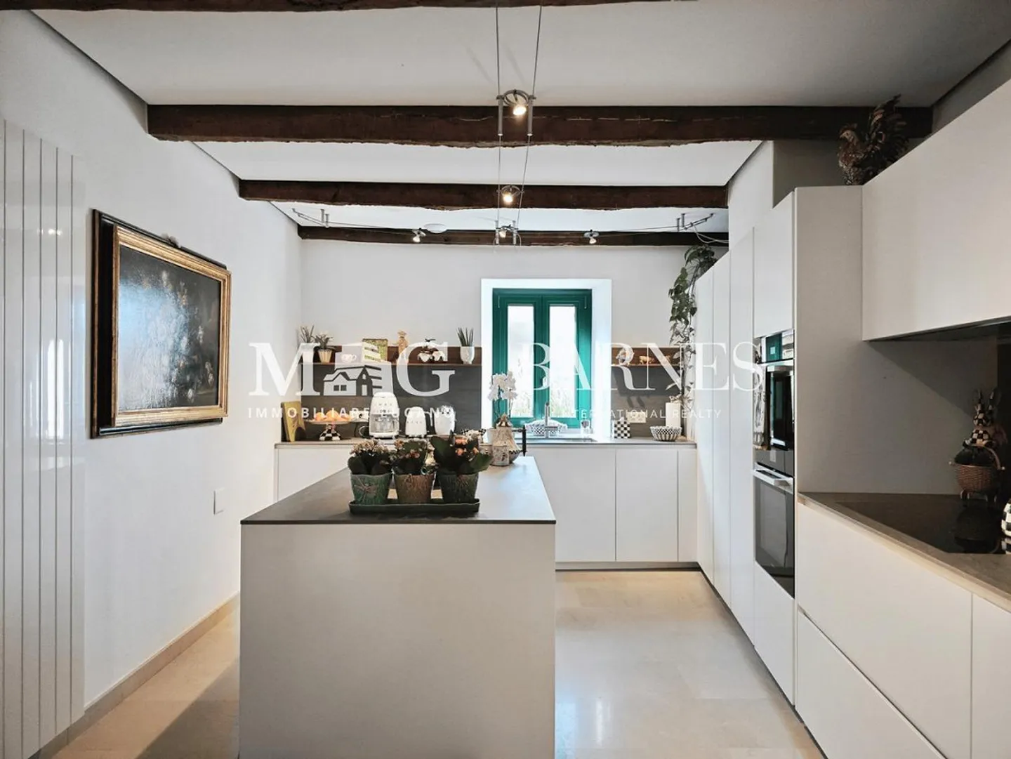 Elegant designer villa with garden near the center of Lugano - Photo 9 of 24