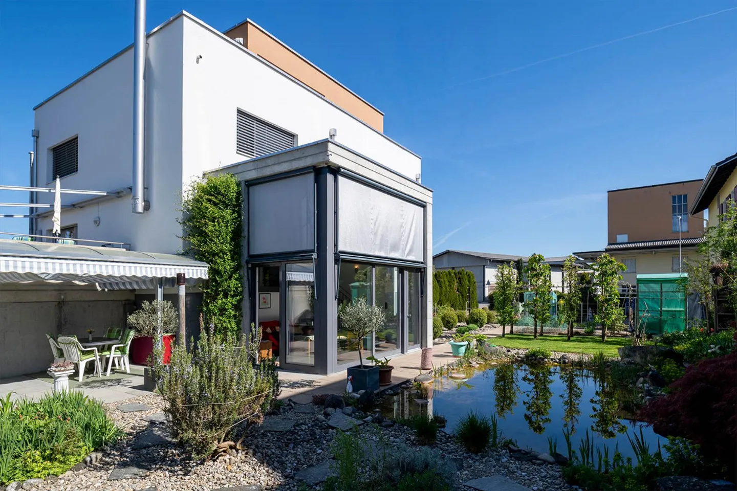 Esclusiva casa bifamiliare in posizione centrale a Sursee - Foto 21 di 21