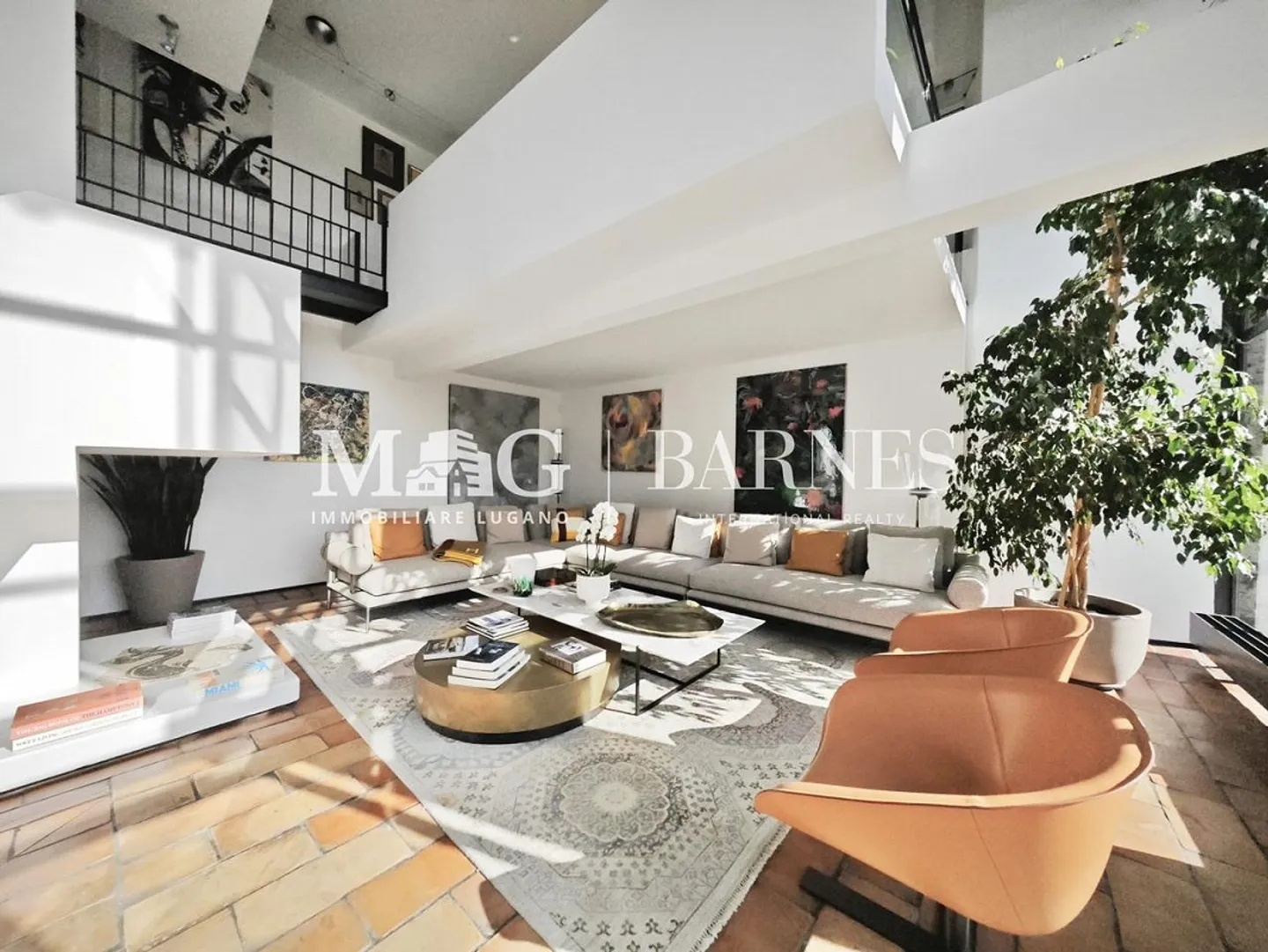 Elegant designer villa with garden near the center of Lugano - Photo 22 of 24